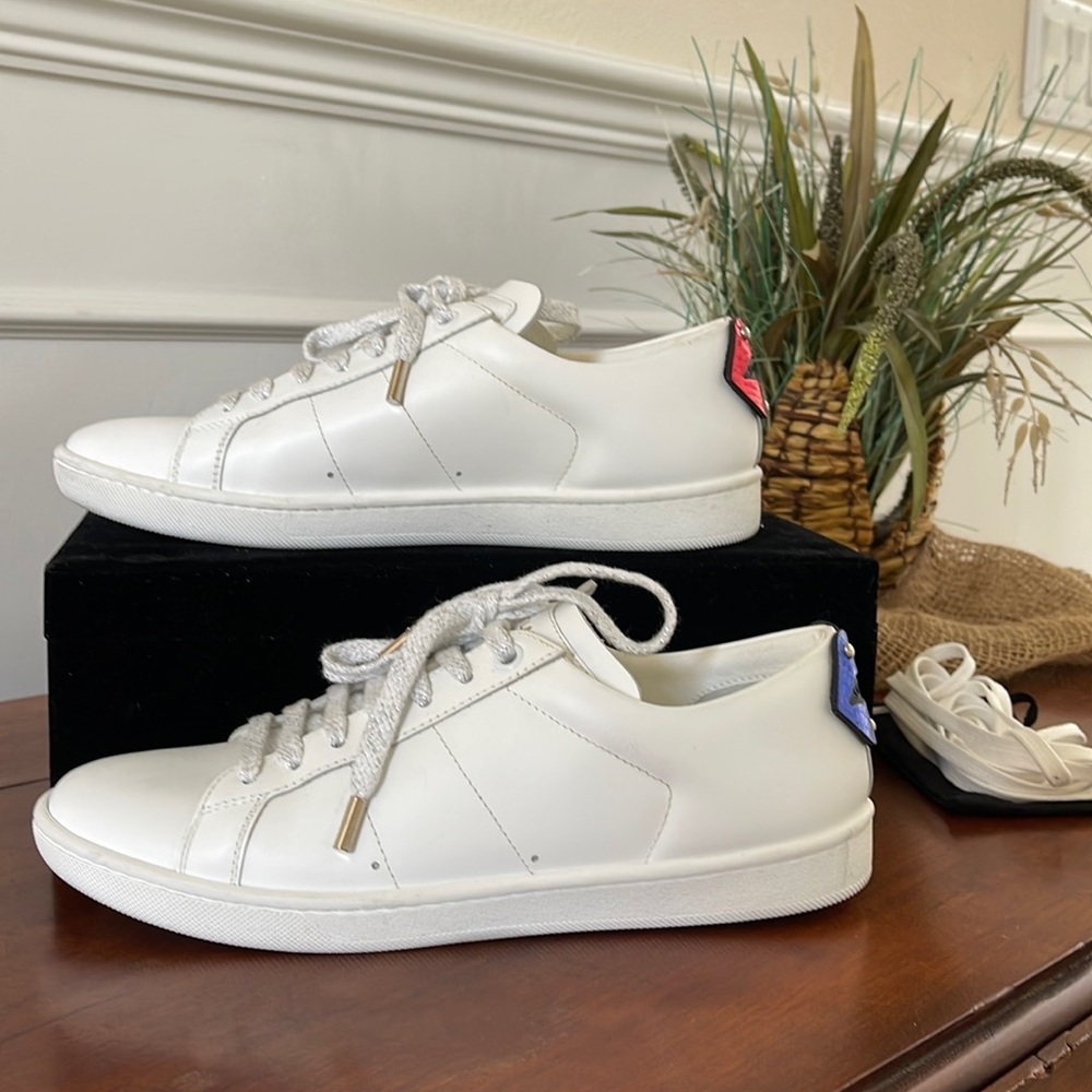 Yves Saint Laurent Signature Optic White leather Court Classic Lips Sneaker 36